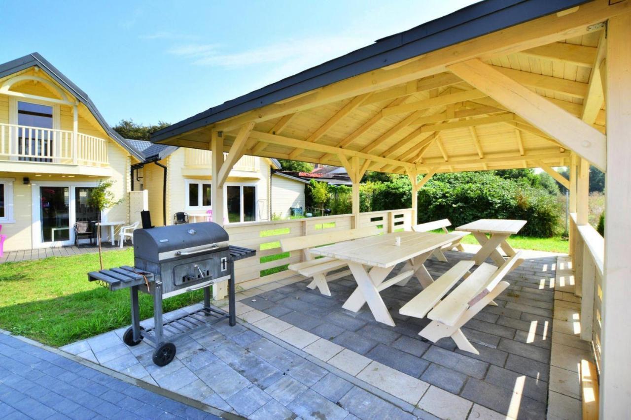 Holiday Resort, Ustronie Morskie Extérieur photo