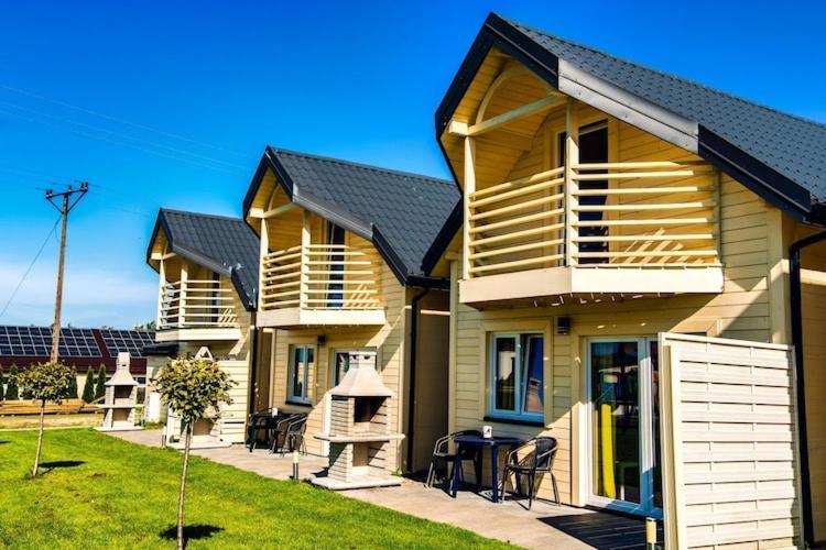 Holiday Resort, Ustronie Morskie Extérieur photo
